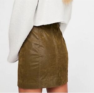 Free People Vegan Leather Mini Skirt Size 2